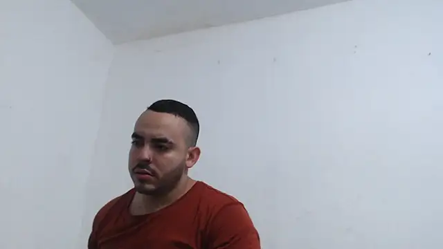 Snapshot of thitat_lovers chatting on March 11, 2025, 3:36 am thitat lovers online show from March 11, 2025, 3:36 am