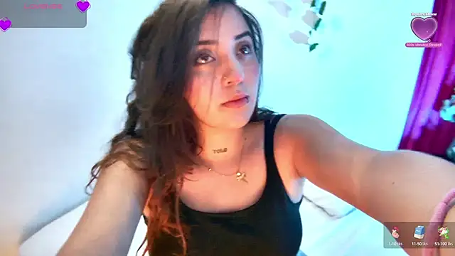 Snapshot of alaia_sweetxxx chatting on February 10, 2025, 1:24 am alaia sweetxxx online show from February 10, 2025, 1:24 am