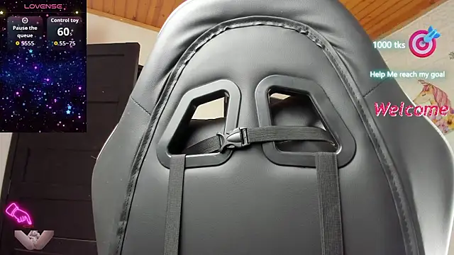 alisson hoffman05 online show from September 17, 2025, 9:50 pm