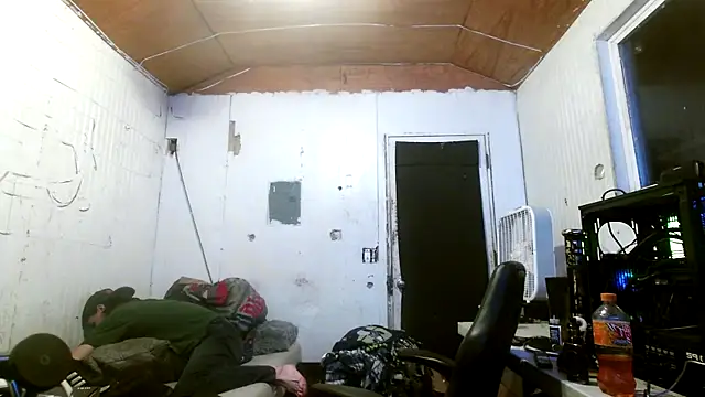 Snapshot of nuttyking2022 chatting on September 29, 2025, 10:22 am nuttyking2022 online show from September 29, 2025, 10:22 am