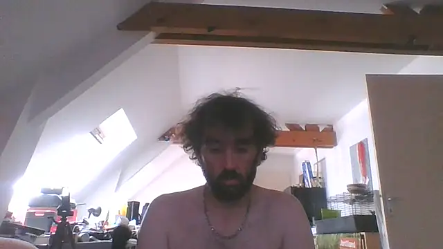 Snapshot of Mastersanges chatting on July 17, 2026, 12:02 pm Mastersanges online show from July 17, 2026, 12:02 pm