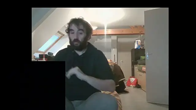 Snapshot of Mastersanges chatting on February 9, 2026, 5:33 pm Mastersanges online show from February 9, 2026, 5:33 pm