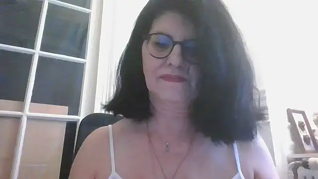 sarahspotlight online show from September 9, 2025, 11:52 am