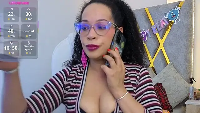 Snapshot of Cintiia_Holmes chatting on February 5, 2026, 11:22 pm Cintiia Holmes online show from February 5, 2026, 11:22 pm