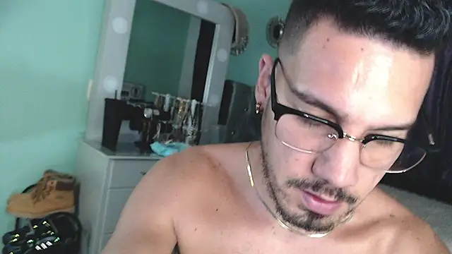Snapshot of Chrissken chatting on February 9, 2025, 7:30 pm Chrissken online show from February 9, 2025, 7:30 pm
