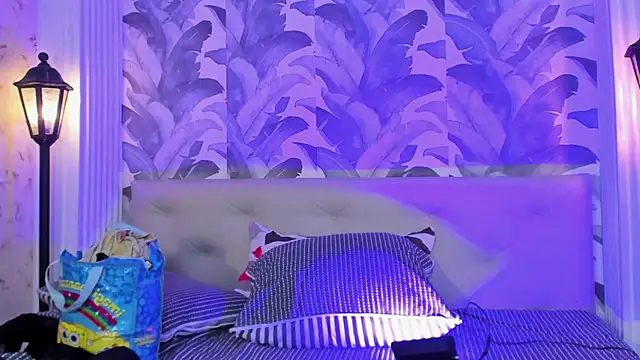 Sami Evanns online show from November 8, 2025, 3:32 am