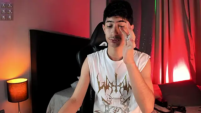 NovaaWheler online show from September 26, 2025, 3:41 pm