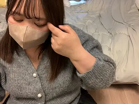 Snapshot of mitarashi_awww chatting on February 20, 2025, 5:12 am mitarashi awww online show from February 20, 2025, 5:12 am