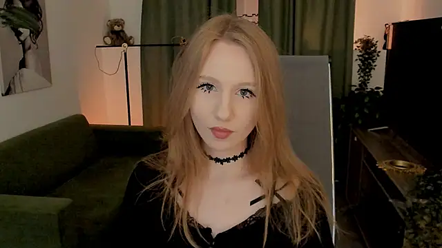 DariaTate online show from May 22, 2026, 12:03 pm