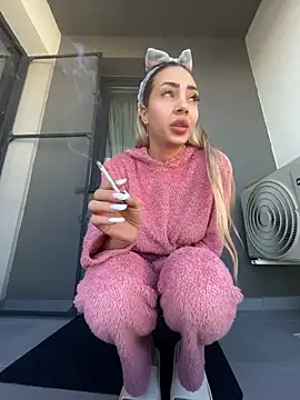 Snapshot of BonyBon29 chatting on February 10, 2026, 7:29 am BonyBon29 online show from February 10, 2026, 7:29 am