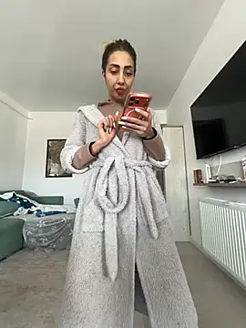 Snapshot of BonyBon29 chatting on March 5, 2026, 9:50 am BonyBon29 online show from March 5, 2026, 9:50 am