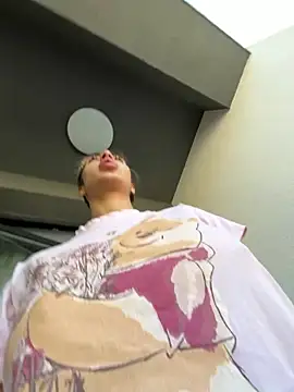 Snapshot of BonyBon29 chatting on March 3, 2026, 11:39 am BonyBon29 online show from March 3, 2026, 11:39 am