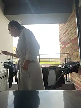 Snapshot of BonyBon29 chatting on October 26, 2025, 9:42 am BonyBon29 online show from October 26, 2025, 9:42 am