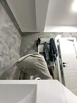 Snapshot of BonyBon29 chatting on October 27, 2025, 6:03 am BonyBon29 online show from October 27, 2025, 6:03 am