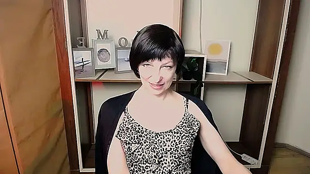 Snapshot of _AngeliaFlow_ chatting on February 27, 2026, 9:09 am AngeliaFlow online show from February 27, 2026, 9:09 am