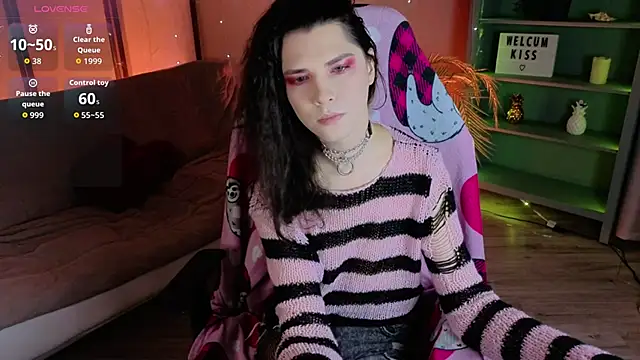 Snapshot of DamienLake chatting on February 12, 2026, 9:03 pm DamienLake online show from February 12, 2026, 9:03 pm