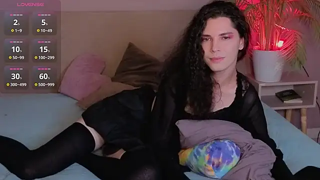 Snapshot of DamienLake chatting on October 10, 2025, 8:42 pm DamienLake online show from October 10, 2025, 8:42 pm