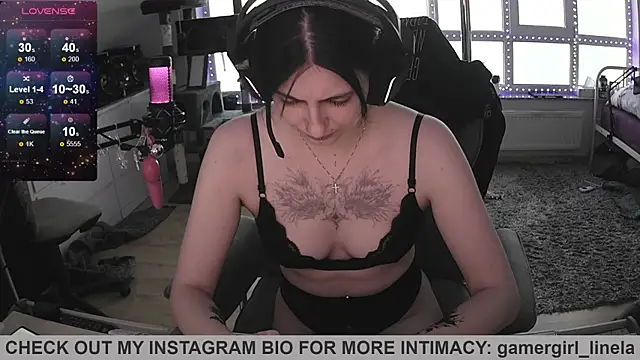 Snapshot of Gamergirl-Linela chatting on June 19, 2026, 3:56 am Gamergirl-Linela online show from June 19, 2026, 3:56 am