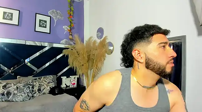 Noa Bonucci online show from March 19, 2025, 12:56 pm