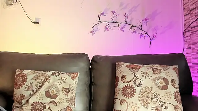 Sara Falak online show from October 30, 2025, 1:42 pm