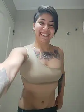 MaiPandora online show from November 17, 2025, 4:16 am