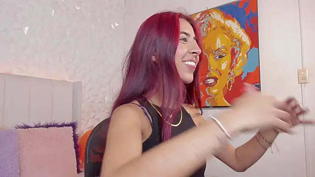 Mirandaa Rogers online show from October 24, 2025, 7:13 pm