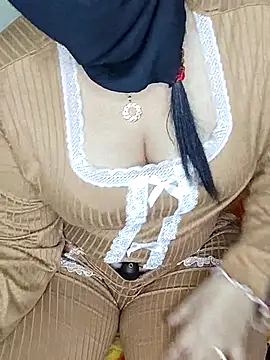 Malika-697 online show from January 7, 2026, 10:59 pm