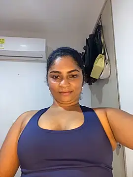 Snapshot of Tana_latin chatting on February 11, 2025, 11:54 pm Tana latin online show from February 11, 2025, 11:54 pm