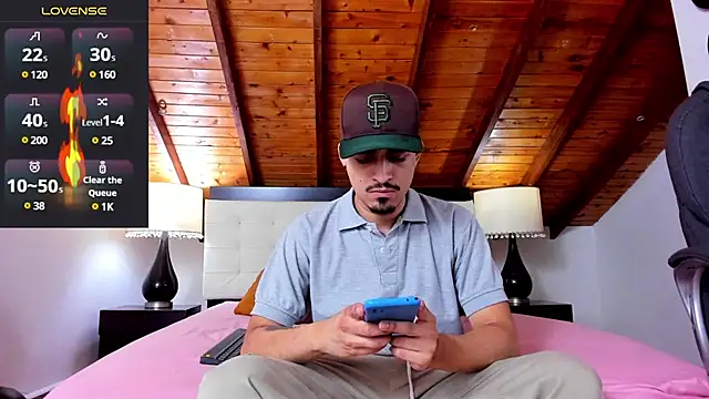 Sebastian Berne online show from March 19, 2025, 7:38 pm