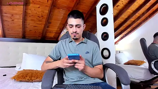 Sebastian Berne online show from March 11, 2025, 7:25 pm