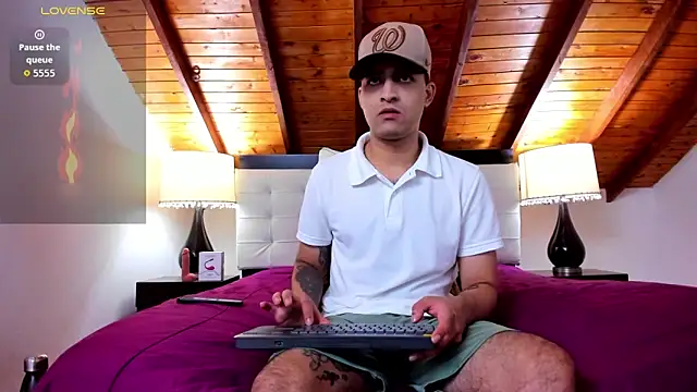 Sebastian Berne online show from February 24, 2026, 7:04 pm