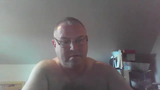 mkestr69 online show from November 1, 2025, 7:52 pm