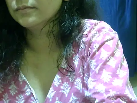 Your cutiepie  online show from September 17, 2025, 5:48 pm