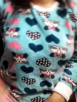 Your cutiepie  online show from March 3, 2025, 6:24 pm