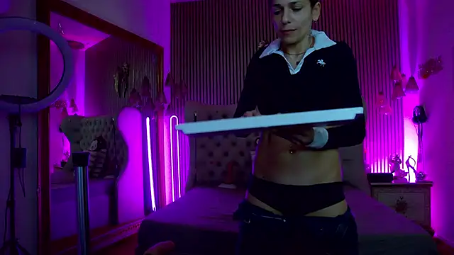 PlayfulShow online show from March 4, 2026, 11:18 am