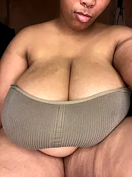 NonoGotBoobies online show from October 28, 2025, 7:40 am