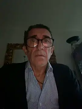 eccomi6996 online show from February 14, 2026, 4:29 pm