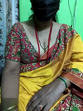 Snapshot of niiveditha chatting on March 6, 2025, 6:08 am niiveditha online show from March 6, 2025, 6:08 am