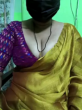 Snapshot of niiveditha chatting on March 6, 2025, 1:14 pm niiveditha online show from March 6, 2025, 1:14 pm