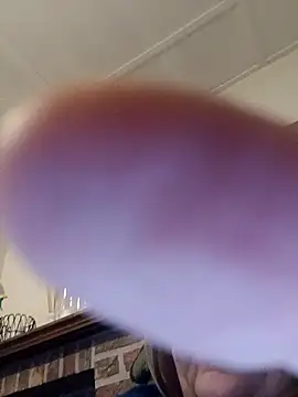 NoLubricantNeeded online show from November 16, 2025, 10:24 pm