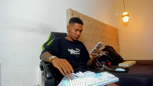 blackdirty420 online show from October 24, 2025, 7:13 pm