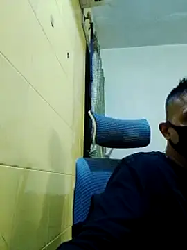 Snapshot of crazyfreaking chatting on January 31, 2026, 7:34 pm crazyfreaking online show from January 31, 2026, 7:34 pm