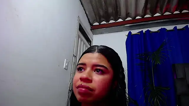 Amber exotic online show from February 15, 2025, 2:47 am