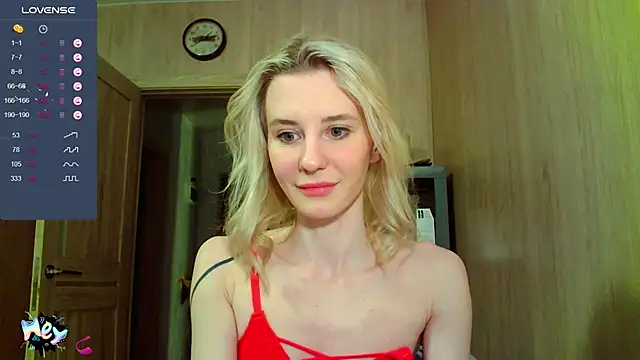 Snapshot of Caramel_piegirl chatting on February 6, 2025, 7:51 pm Caramel piegirl online show from February 6, 2025, 7:51 pm