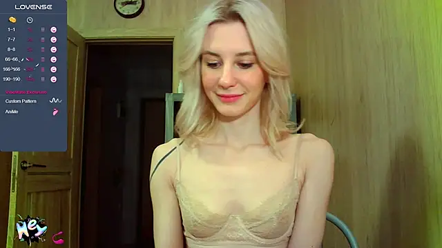Snapshot of Caramel_piegirl chatting on February 7, 2025, 5:18 pm Caramel piegirl online show from February 7, 2025, 5:18 pm