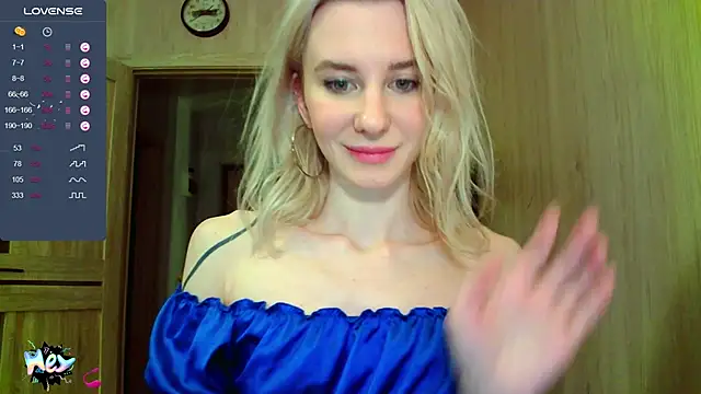 Snapshot of Caramel_piegirl chatting on February 10, 2025, 9:25 pm Caramel piegirl online show from February 10, 2025, 9:25 pm