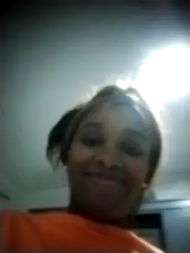 Snapshot of moree_Queen chatting on February 18, 2025, 10:47 pm moree Queen online show from February 18, 2025, 10:47 pm