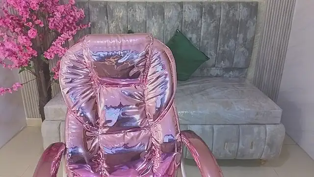 salome stockman s online show from January 10, 2026, 1:28 pm