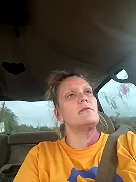 Snapshot of Smilefame123 chatting on November 30, 2025, 1:01 pm Smilefame123 online show from November 30, 2025, 1:01 pm