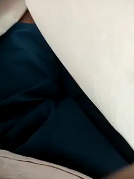 Snapshot of Tamil_small_cock chatting on March 18, 2025, 7:22 pm Tamil small cock online show from March 18, 2025, 7:22 pm